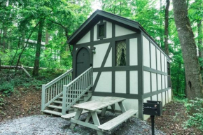 Tiny Home Cottage Near the Smokies #5 Fleur